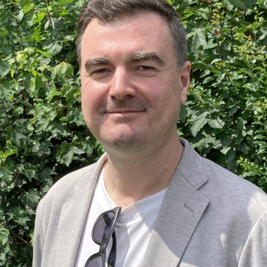 Head and shoulders image of Fry, Christopher's profile photo