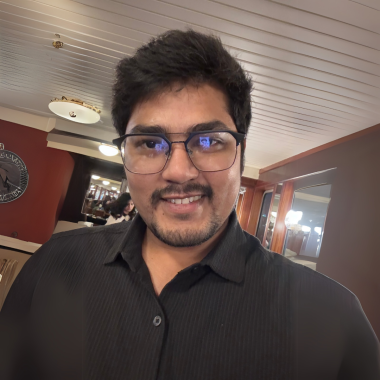 Head and shoulders image of Vallamkonda, Hemanth