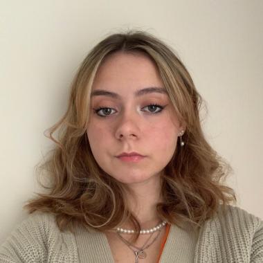 Head and shoulders image of Iga Karczmarz